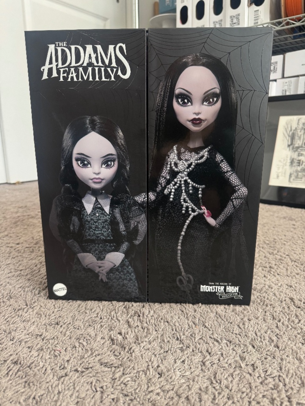 Monster High Addams Family skullector dolls